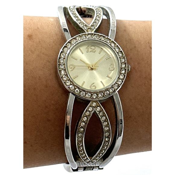 Vintage Silver-Tone Cuff Bracelet Watch with Rhinestones – Japan Movement Works - Picture 7 of 7